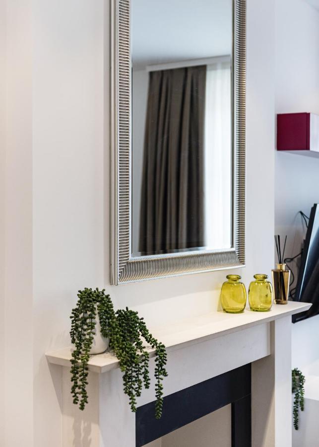Modern Mayfair Apartment Londres Extérieur photo