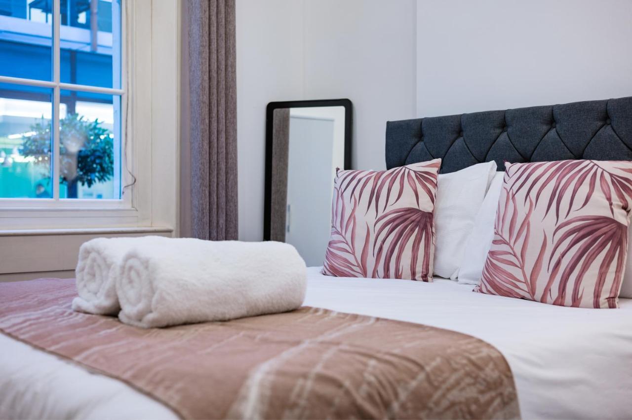 Modern Mayfair Apartment Londres Extérieur photo