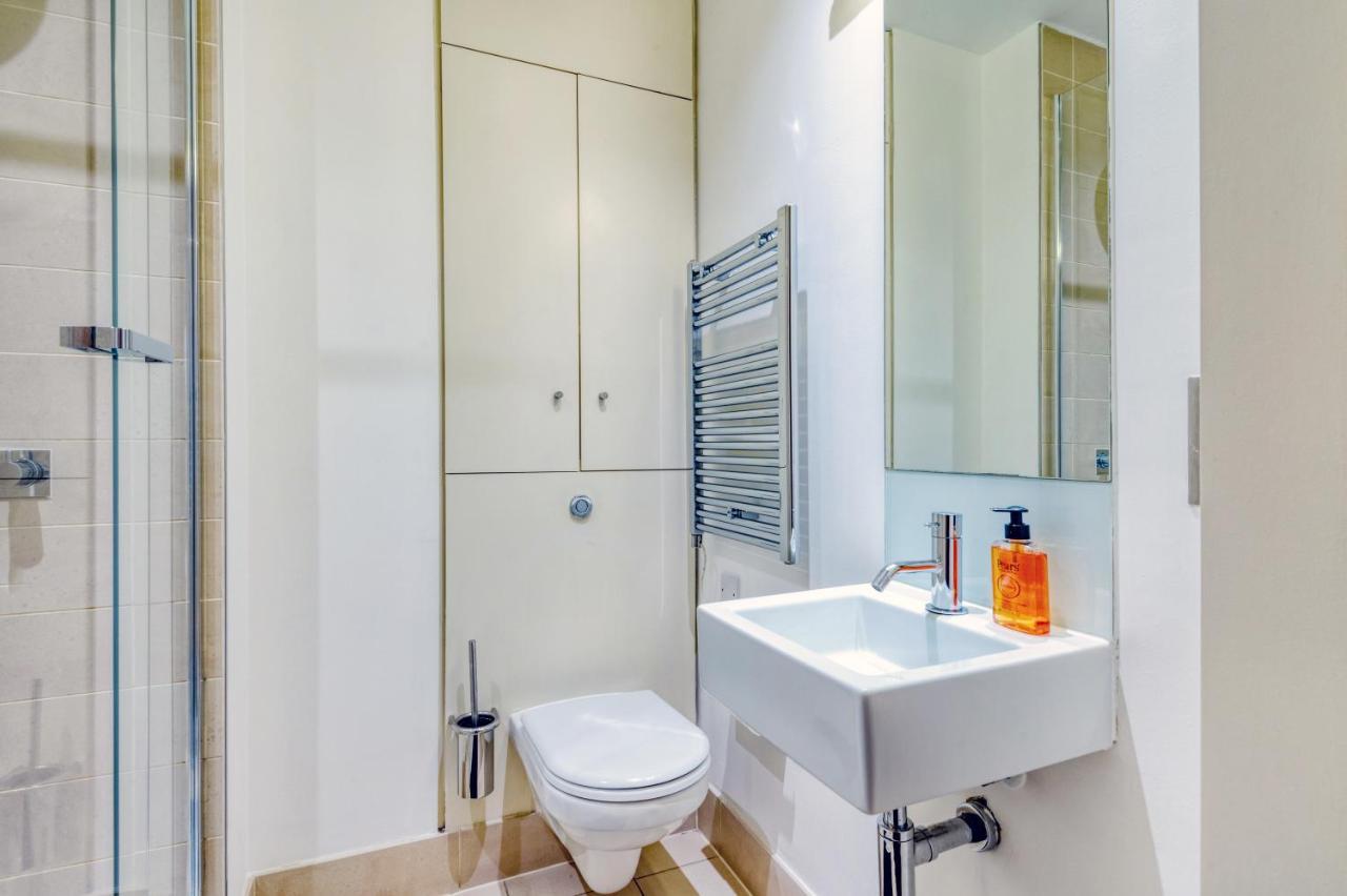 Modern Mayfair Apartment Londres Extérieur photo