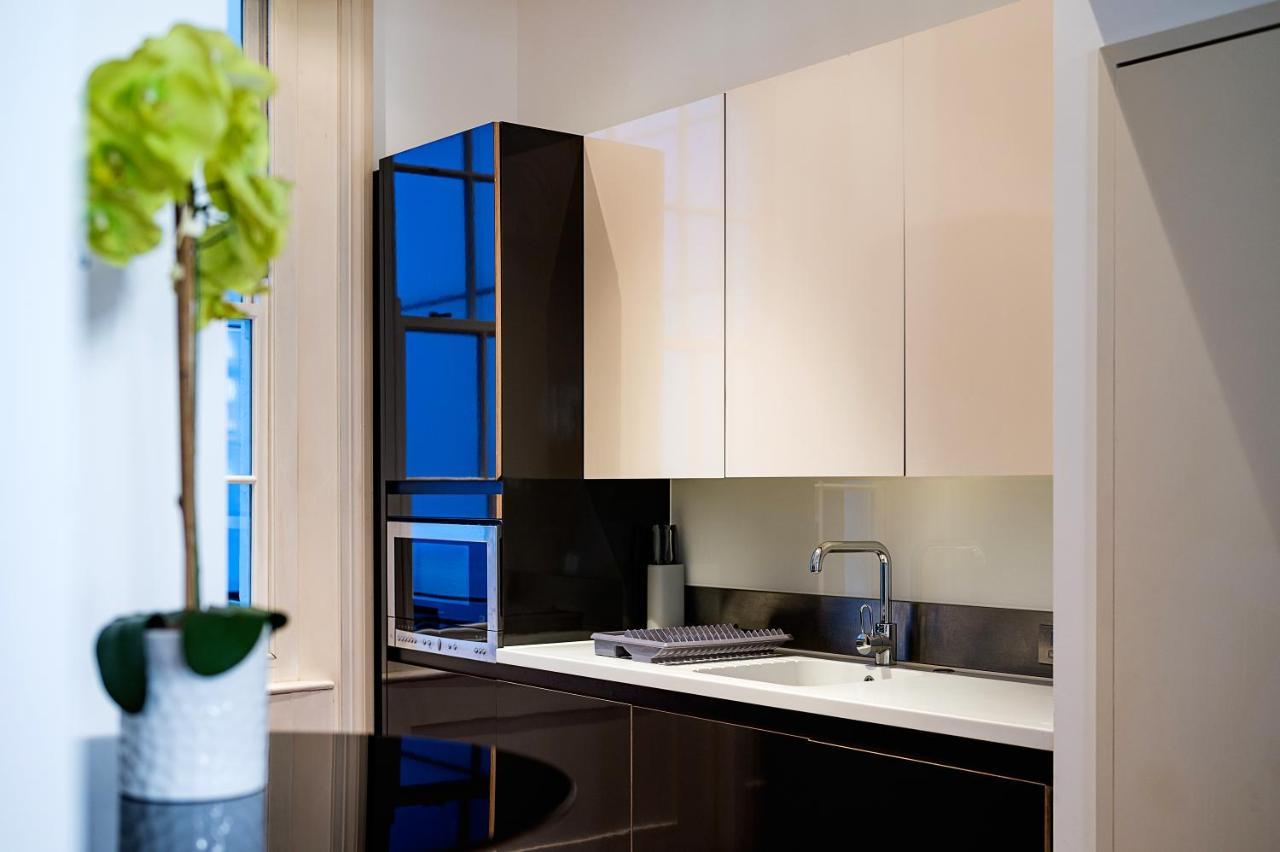 Modern Mayfair Apartment Londres Extérieur photo